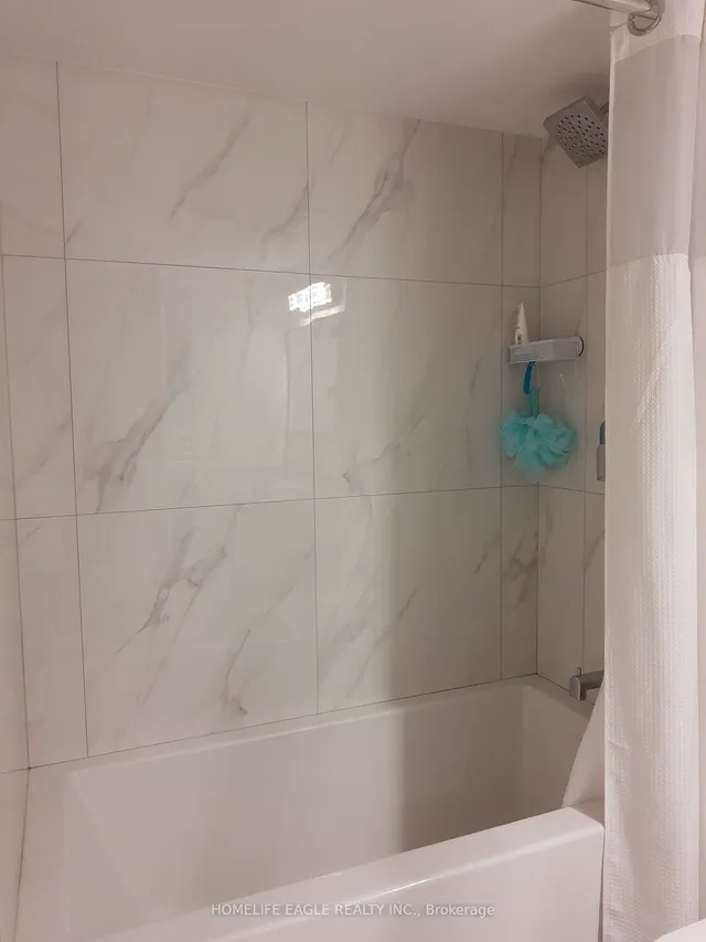 Additional image 20 of 205 The Donway West Unit 226