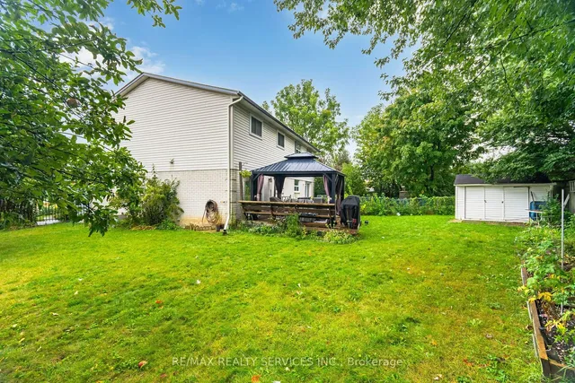 Additional image 37 of 16 Montrose Pl