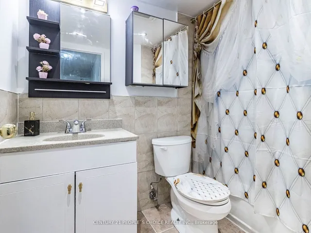 Additional image 32 of 17 Knightsbridge Rd Unit 308