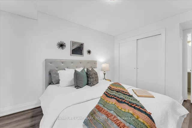 Additional image 17 of 155 Veterans Dr Unit 10