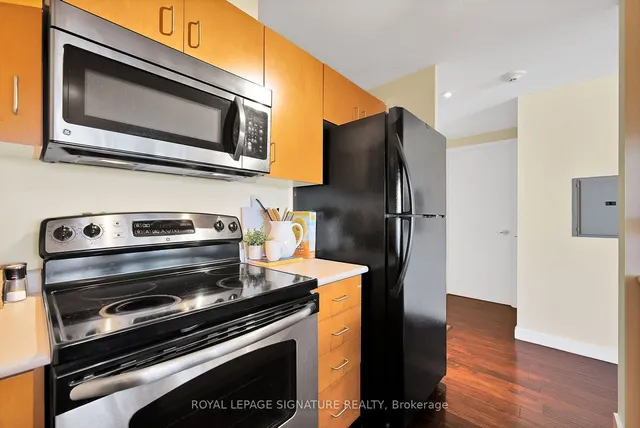 Additional image 9 of 281 Mutual St Unit 2703