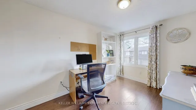 Additional image 28 of 16 Gatwick Lane