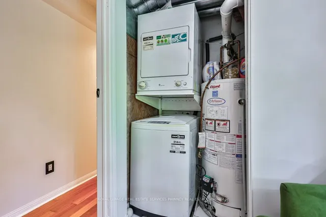 Additional image 20 of 22 Laidlaw St Unit 1233B