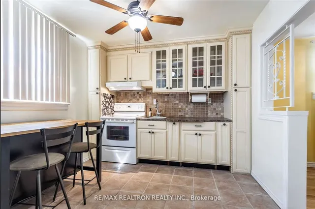 Additional image 5 of 80 Gray Ave