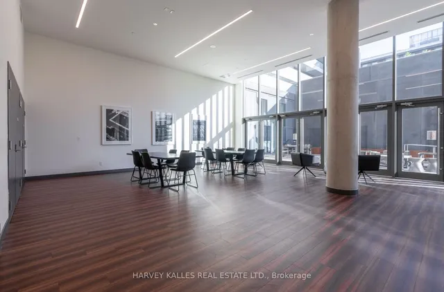 Additional image 29 of 106 Varna Dr Unit Th 10