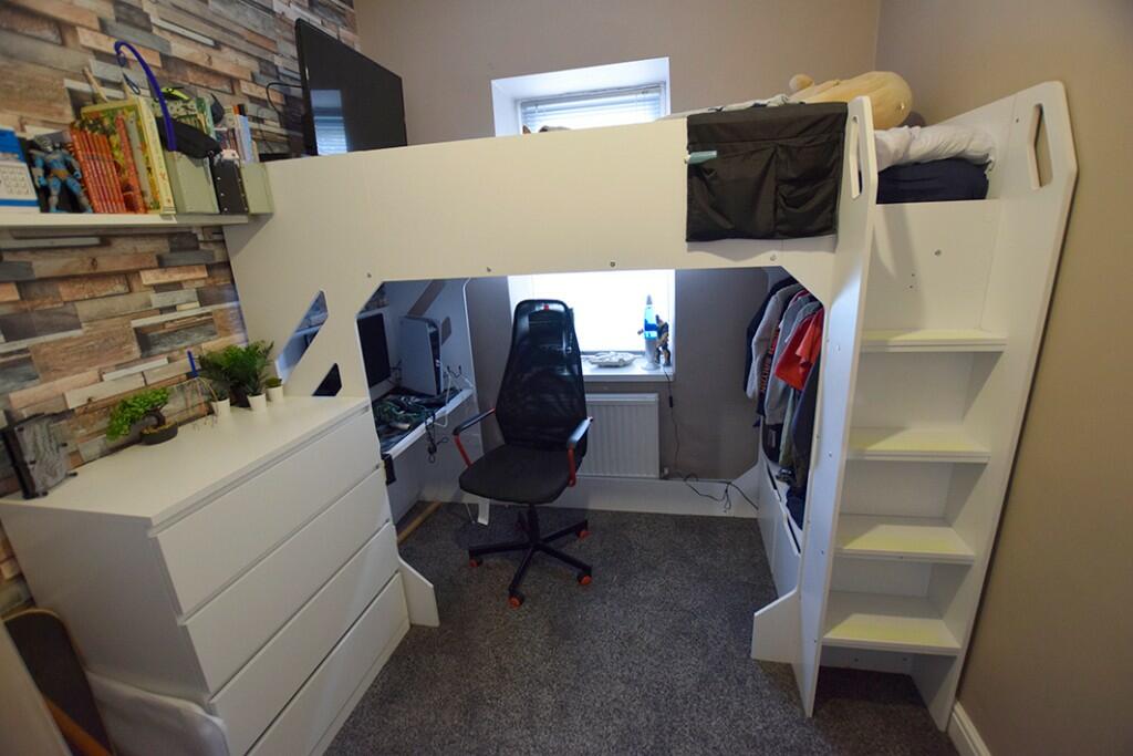 Additional image 12 of 33 Church Square, Burnley, Lancashire, BB10 3NH