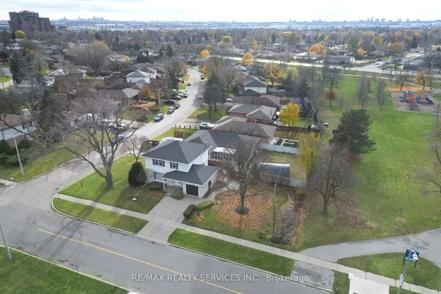 Additional image 37 of 47 Durham Cres