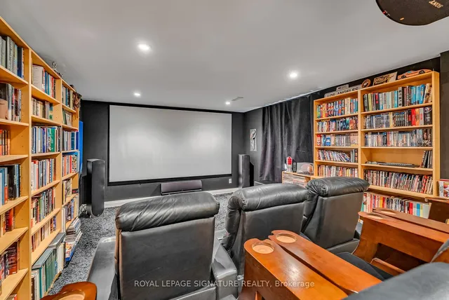 Additional image 30 of 26 Lia Cres