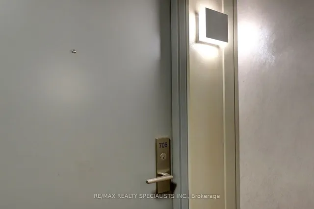 Additional image 6 of 56 Annie Craig Dr Unit 706