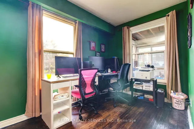 Additional image 9 of 80 Flamingo Cres