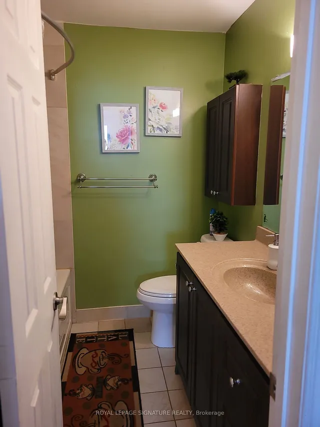 Additional image 12 of 35 Lawndale Cres