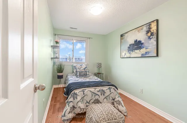 Additional image 24 of 10 Glencastle Sq