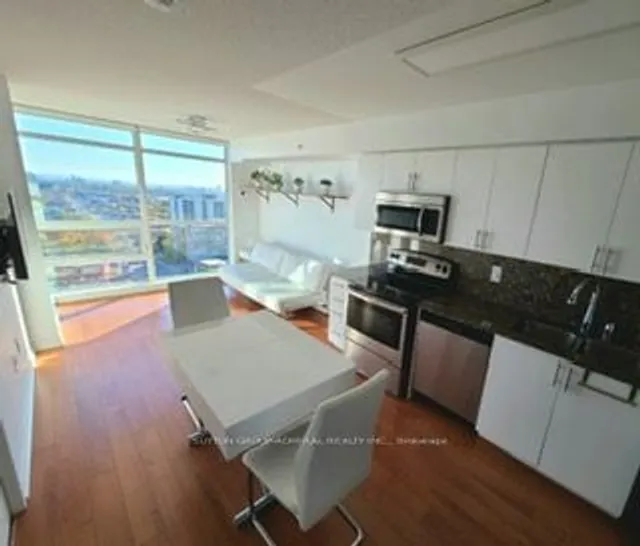 Additional image 5 of 830 Lawrence Ave Unit 2108