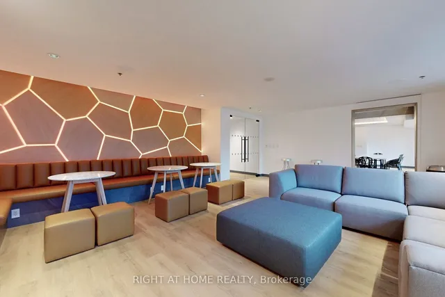 Additional image 31 of 281 Mutual St Unit 2708