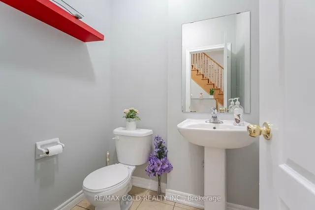 Additional image 9 of 32 Vanderpool Cres