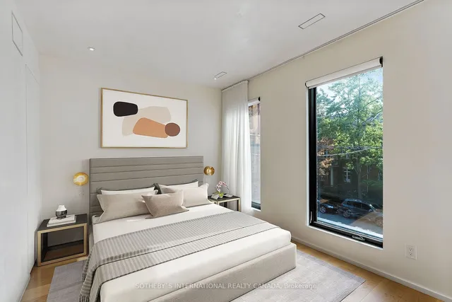 Additional image 26 of 48 Shaftesbury Ave