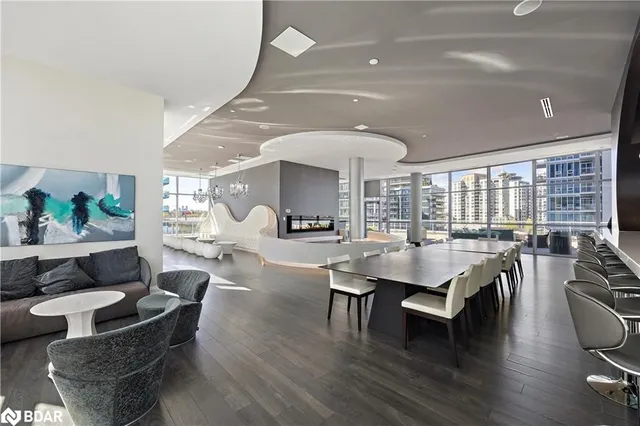 Additional image 34 of 80 Marine Parade Dr Unit 201