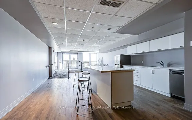 Additional image 27 of 408 Browns Line Unit 308