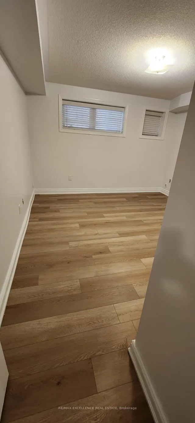 Additional image 20 of 200 Veterans Dr Unit 42