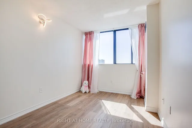 Additional image 29 of 80 Antibes Dr Unit 2008