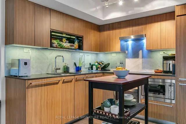 Additional image 11 of 70 Queens Wharf Rd Unit 807