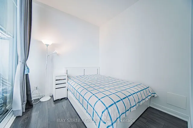 Additional image 17 of 42 Charles St Unit 2908