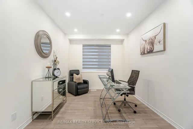 Additional image 17 of 43 Rainbrook Clse