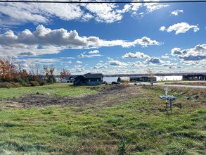 Additional image 3 of 1 Shoreside Wy