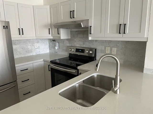 Additional image 30 of 7 Carlton St Unit 1711