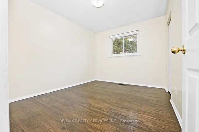Additional image 10 of 58 Watson Cres