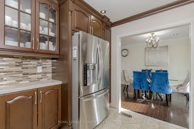 Additional image 16 of 2 Alexandria Cres