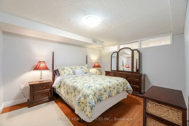 Additional image 32 of 35 Forestgrove Circ