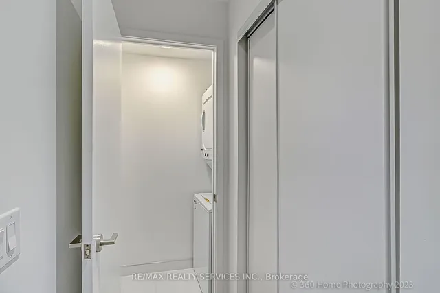 Additional image 25 of 20 Edward St Unit 1719