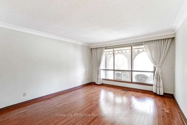 Additional image 8 of 28 Barker Ave