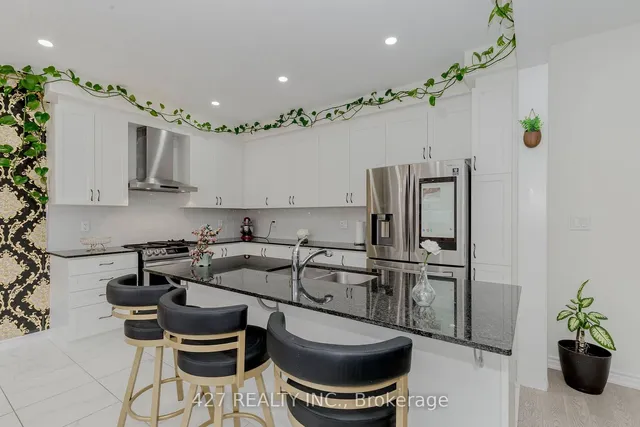 Additional image 19 of 20 Dolucci Cres