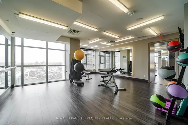 Additional image 35 of 501 St. Clair Ave Unit 301