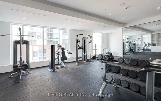 Additional image 35 of 33 Helendale Ave Unit 1512