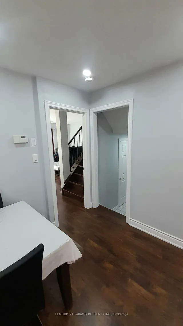 Additional image 6 of 42 Four Seasons Circ