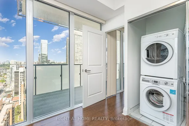 Additional image 9 of 1080 Bay St Unit 3308