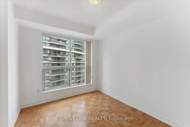 Additional image 23 of 7 Lorraine Dr Unit 909