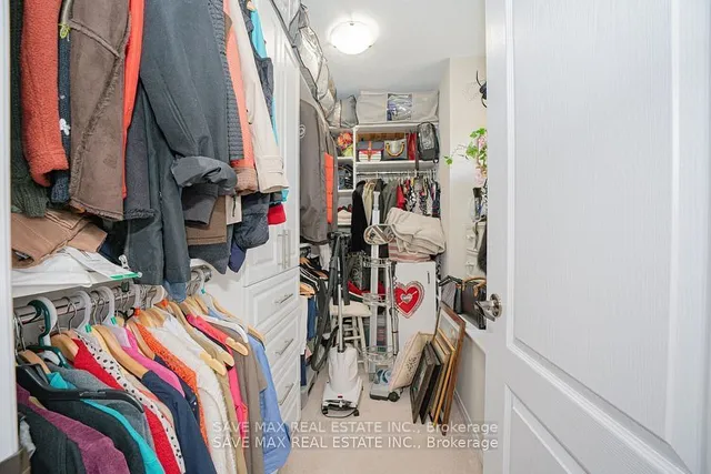 Additional image 35 of 4 Francesco St