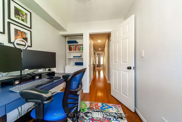 Additional image 11 of 208 Niagara St Unit 36