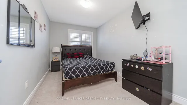 Additional image 22 of 88 Hollowgrove Blvd