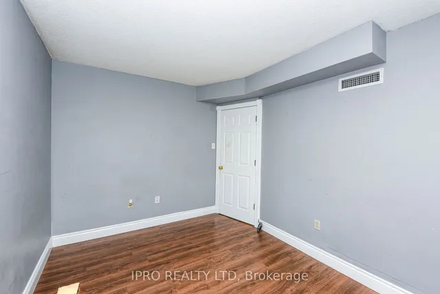 Additional image 32 of 20 Cherrytree Dr Unit 1112