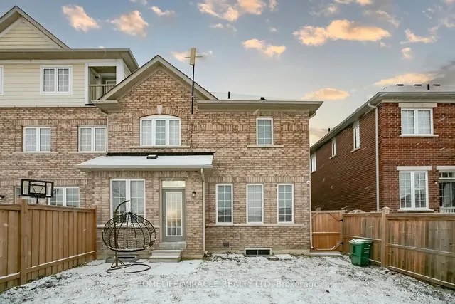 Additional image 40 of 31 Saint Dennis Rd