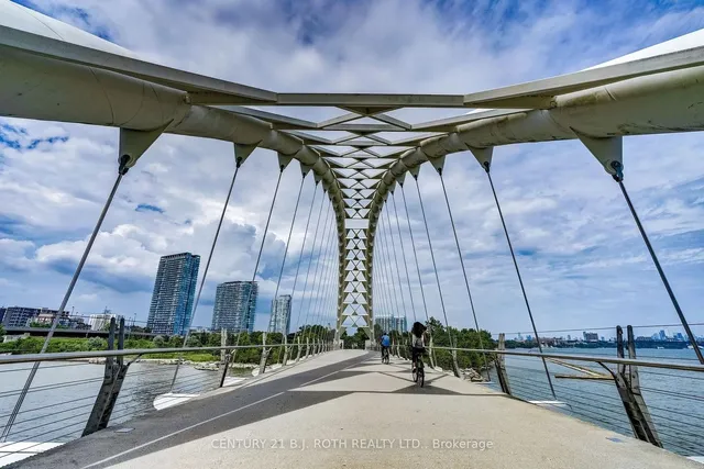 Additional image 21 of 2045 Lake Shore Blvd Unit 806