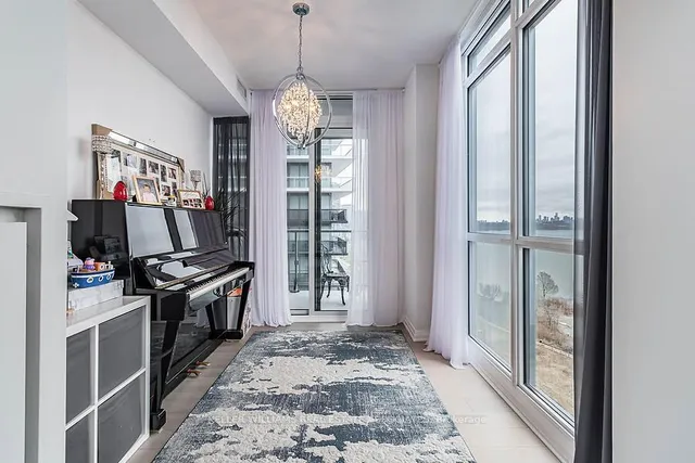 Additional image 27 of 59 Annie Craig Dr Unit 1003