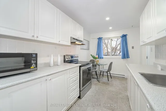 Additional image 12 of 3 Hollyhedge Crt