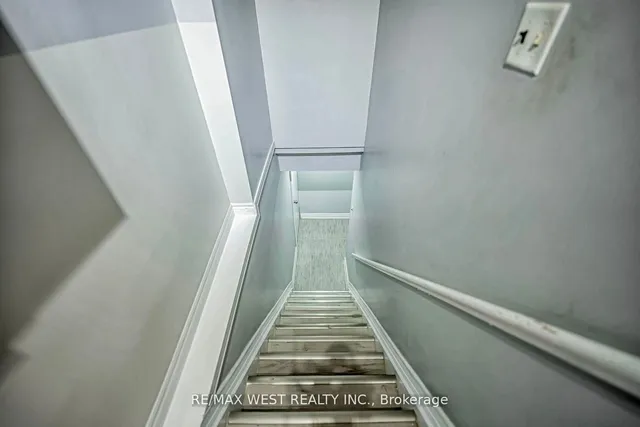 Additional image 28 of 33 Herkley Dr