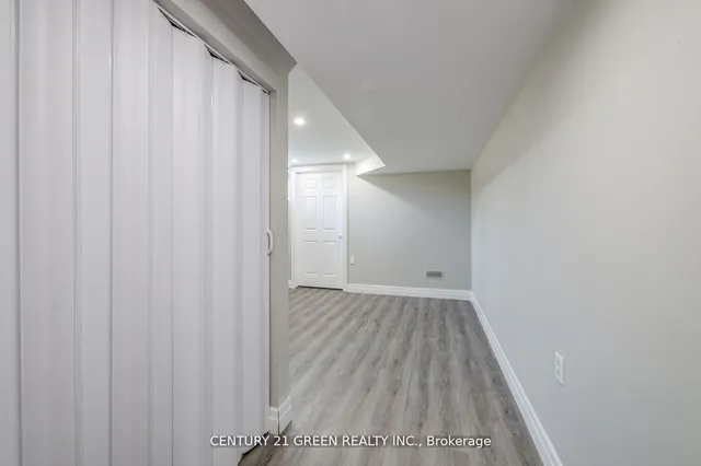 Additional image 33 of 55 Regency Sq